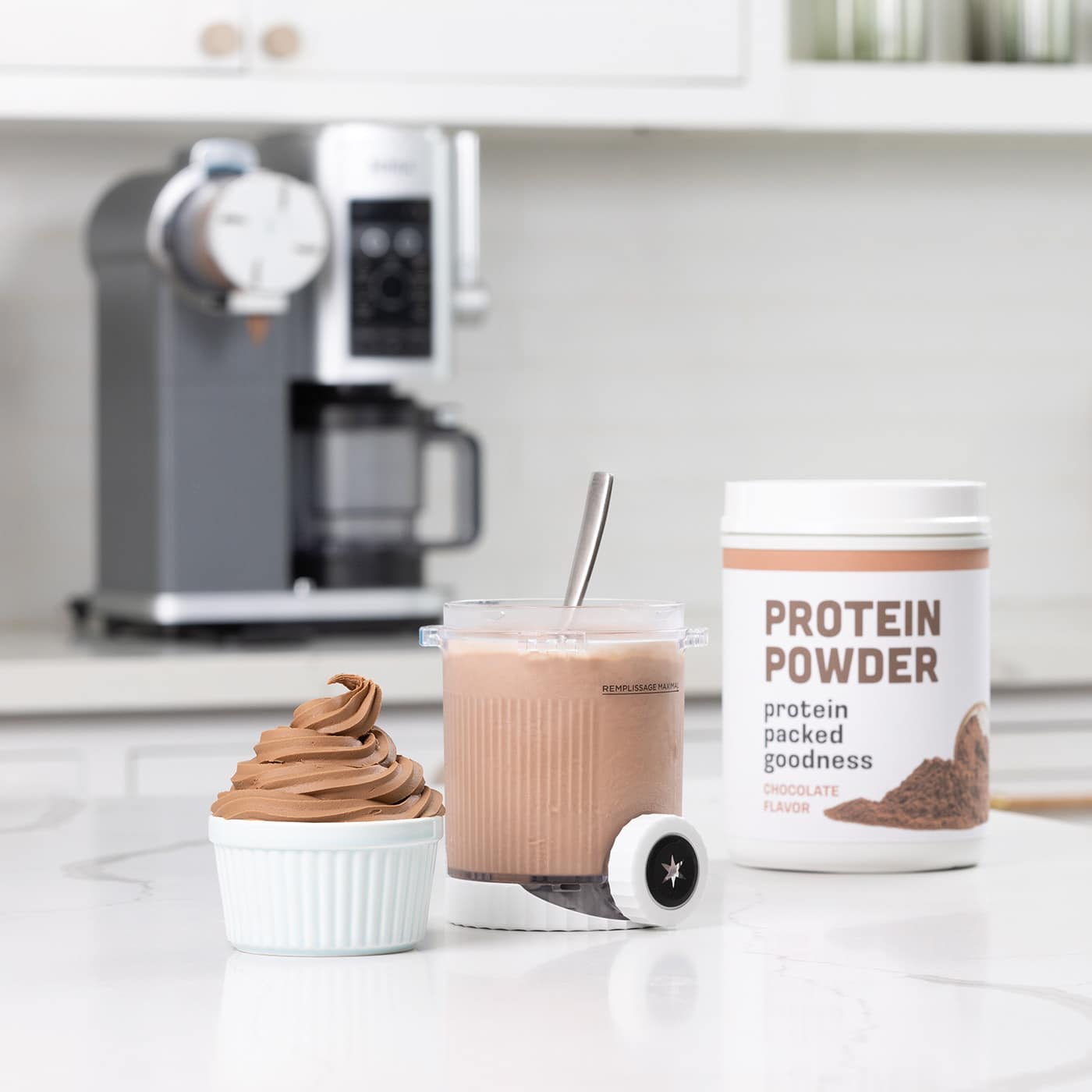 Ninja Creami Spin NC701BU aanbieding 5 Ninja NC700Series InUse Kitchen OnIsland LineUp Protein Powder